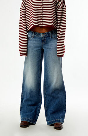 Kaia Ultimate Low Rise Baggy Jeans Medium Blue image number 2