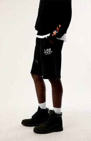 Diagonal Open Hem Jogger Sweat Shorts image number 2