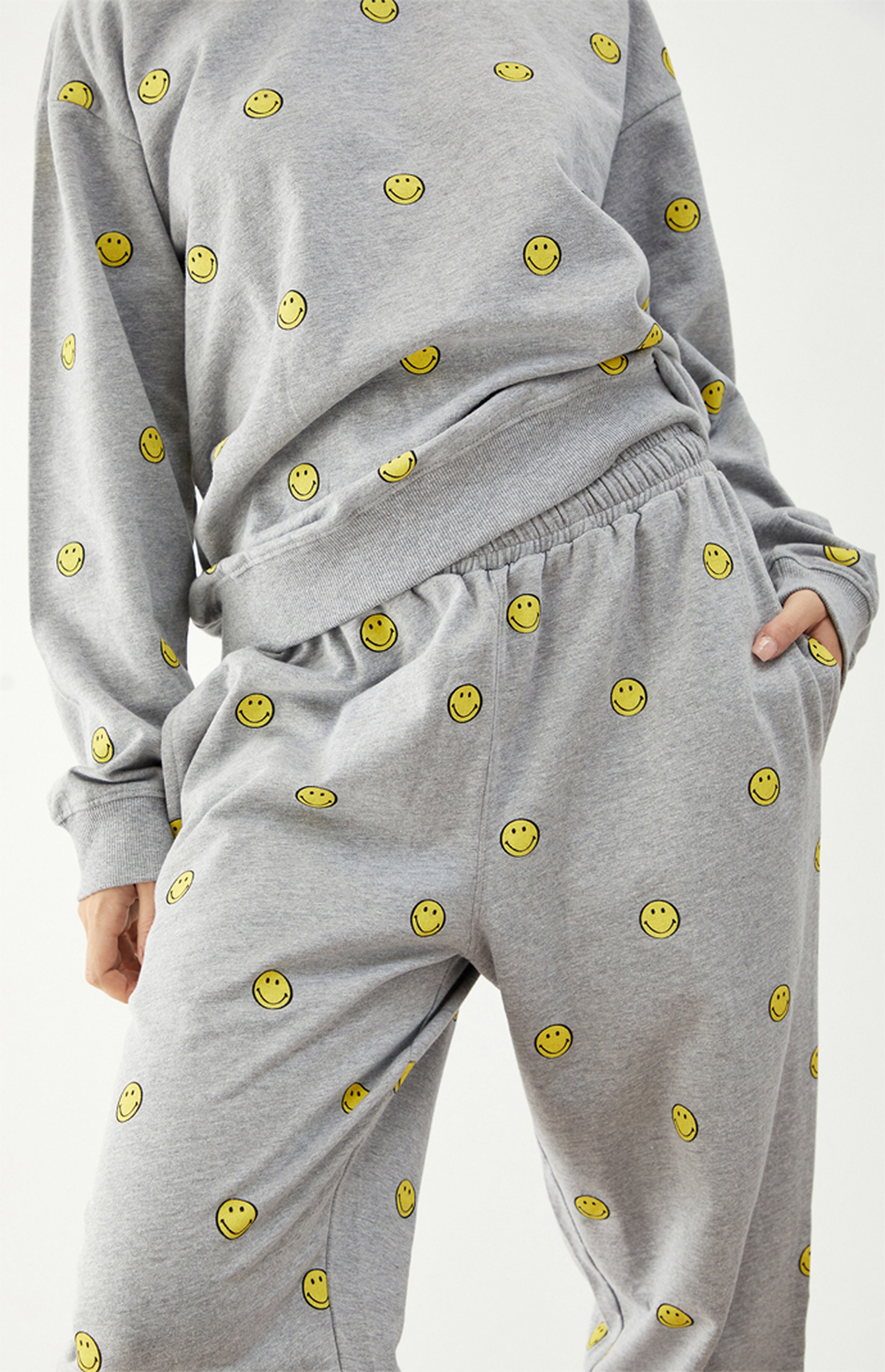 black sweatpants pacsun