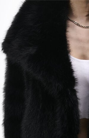 Regina Midnight Black Faux Fur Coat image number 5
