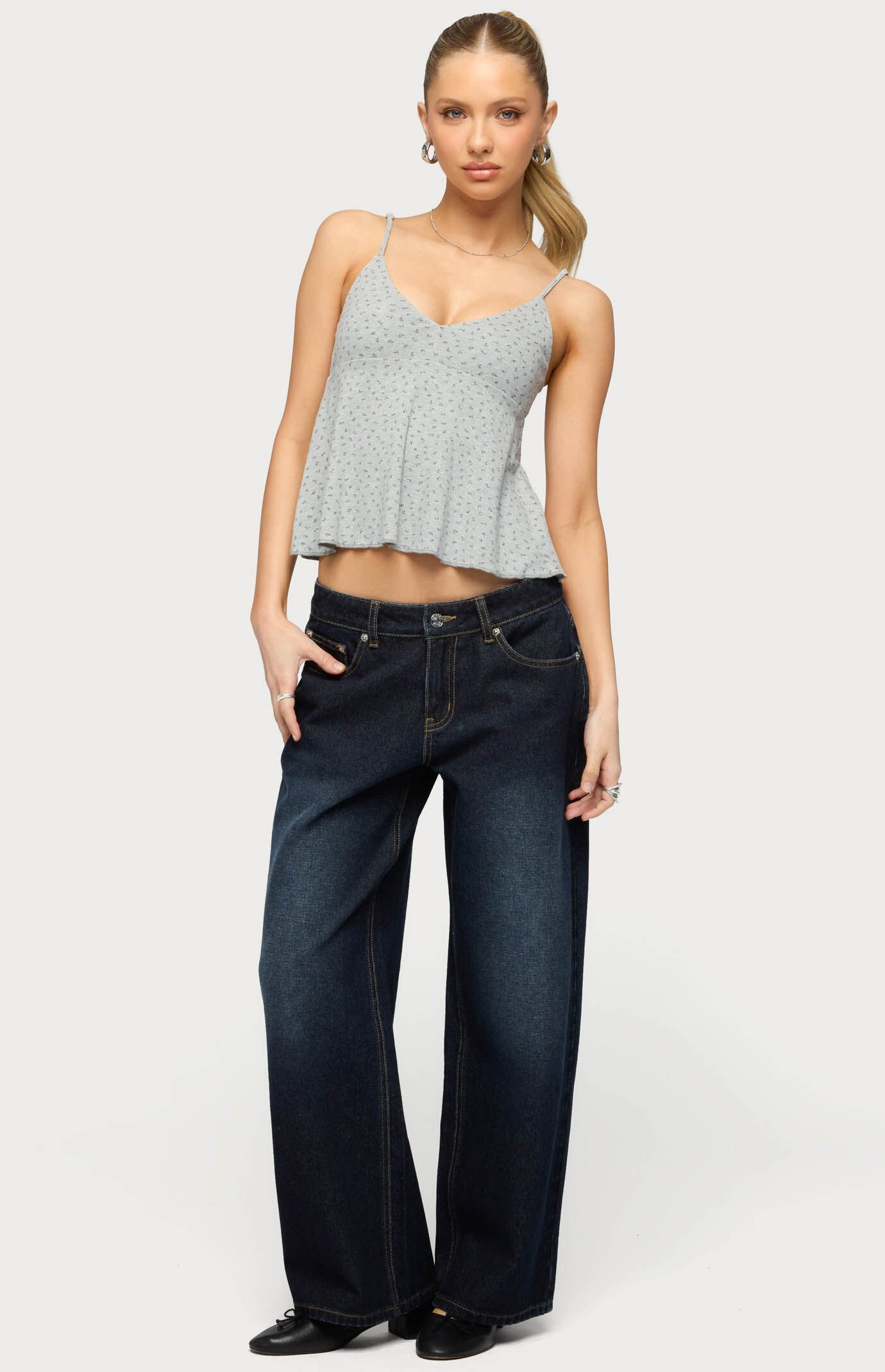 Edikted Petite Raelynn Washed Low Rise Baggy Jeans