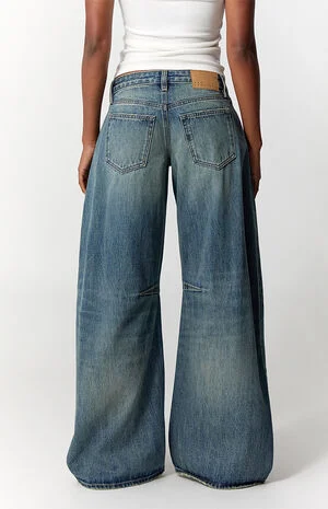 Ronnie Ultimate Low Rise Barrel Jeans Ripped Medium Blue image number 4