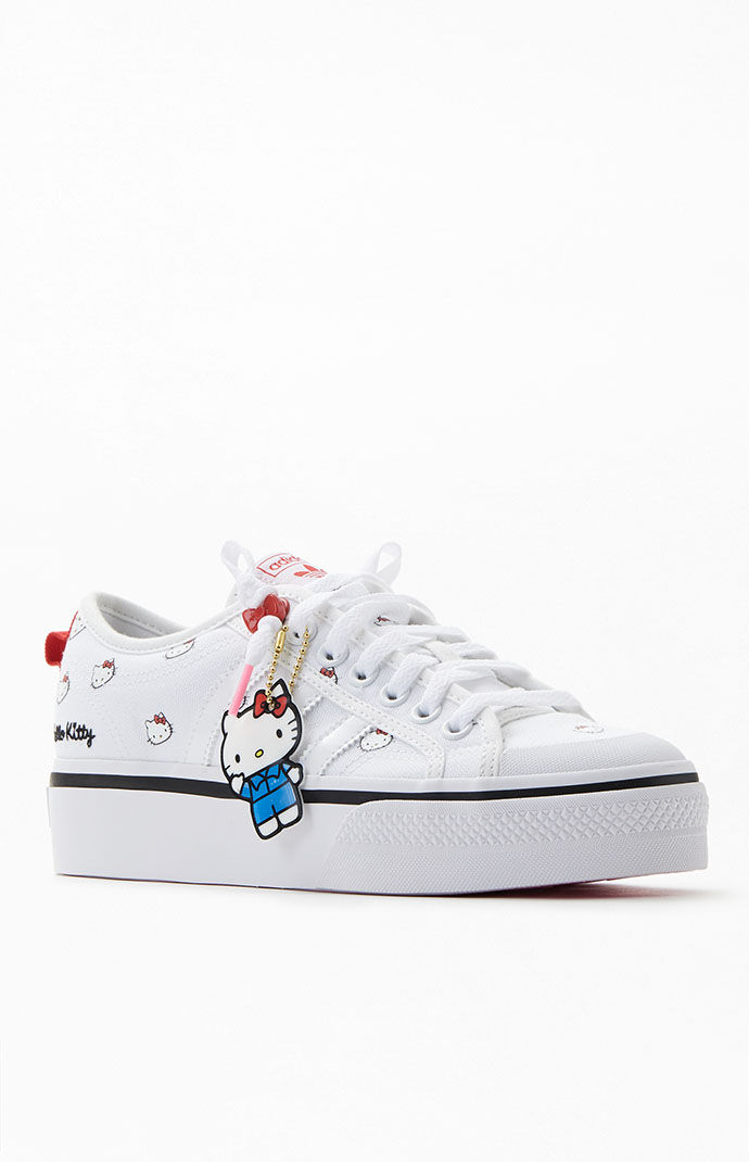 Kittyです。 adidas Women's Hello Kitty Nizza Platform Sneakers | Pacsun
