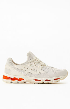 Gel Kayano Trainer Shoes image number 2