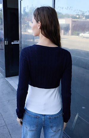 Blue Cable Knit Cropped Cardigan image number 3