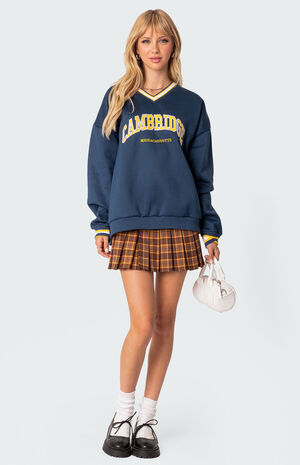 Cambridge Sweatshirt image number 2