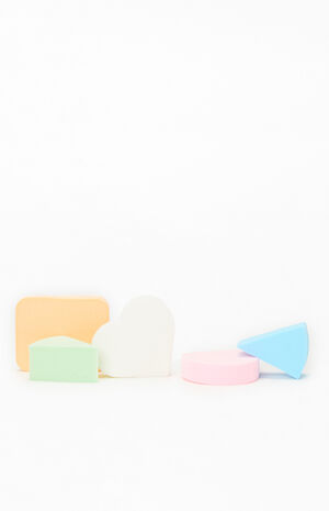 16 Pack Assorted Blending Sponges image number 2