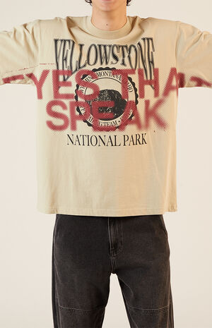 Yellowstone Oversized T-Shirt image number 2
