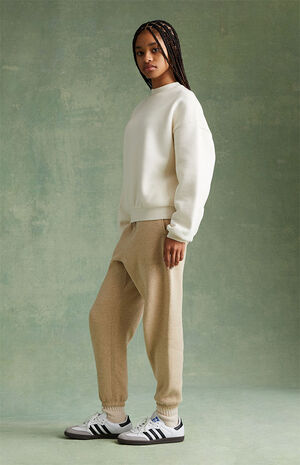 Essentials Cloud Dancer Crew Neck Sweatshirt image number 5