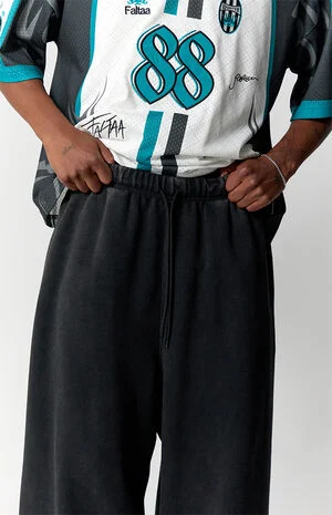 Washed Black&nbsp;Fleece Extreme Baggy Sweatpants image number 5