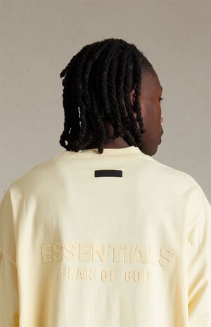 Garden Yellow V-Neck T-Shirt image number 4