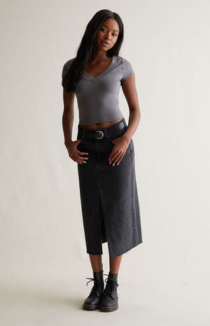 Evolve V-Neck T-Shirt image number 3