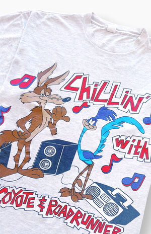 Upcycled Coyote Runner T-Shirt image number 2