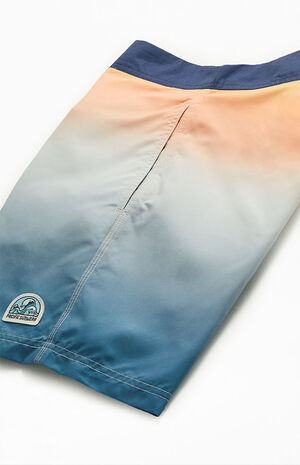 Gradient 17" Boardshorts image number 4