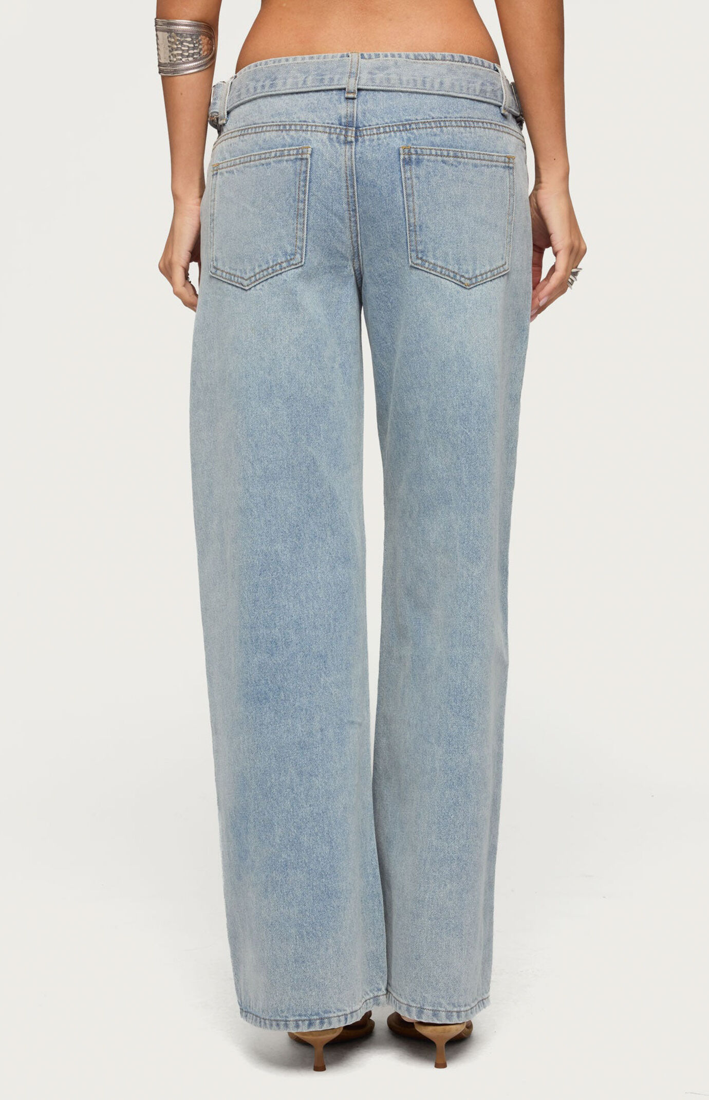 Edikted Buckled Low Rise Baggy Jeans