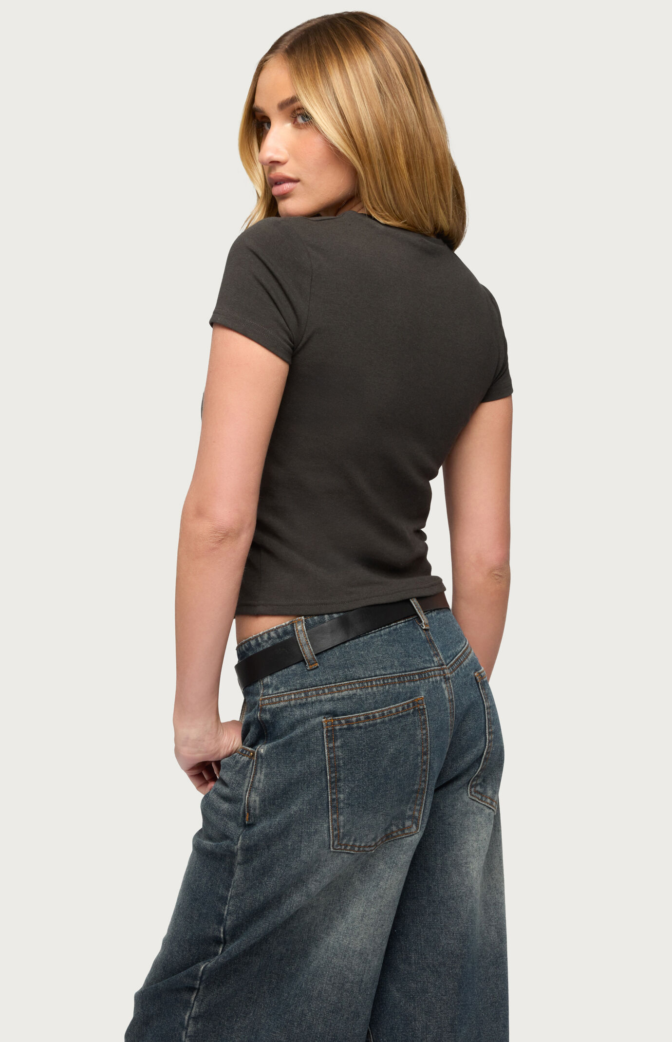 Edikted Aitana Grommet Stud T-Shirt