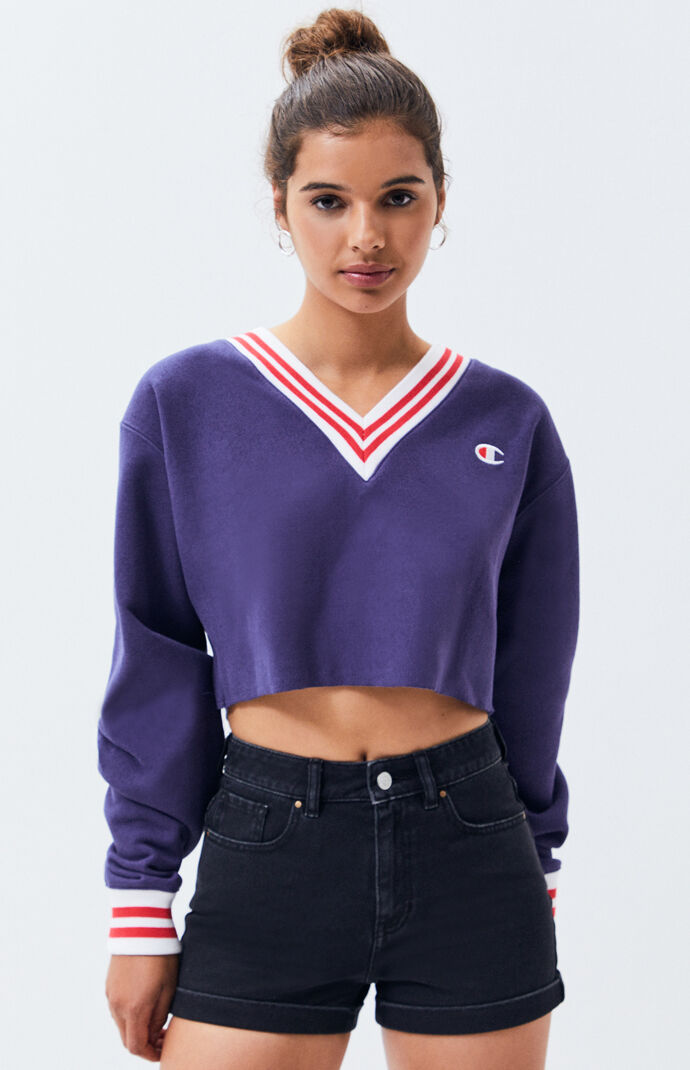 Champion v sales neck cropped sweatshirt