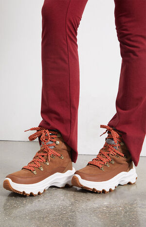 Women's Kinetic Breakthru Conquest Boots image number 2