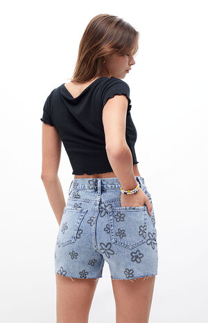 Flower Sketch Girlfriend Denim Shorts image number 4