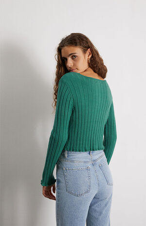 Cropped V-Neck Cardigan image number 4