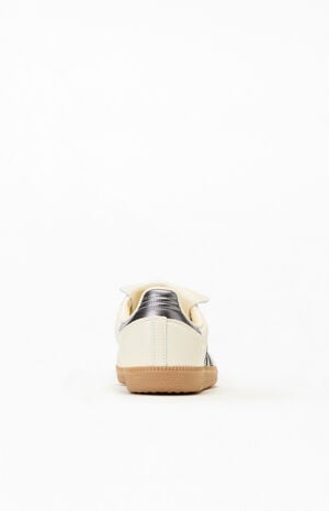 Women's Cream Samba Long Tongue Sneakers image number 3