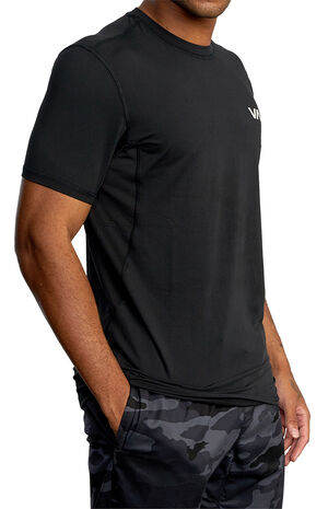 Black Sport Vent T-Shirt Black Sport Vent T-Shirt image number null