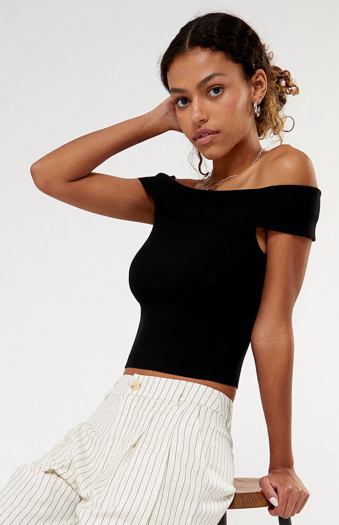 Kendall and kylie discount off the shoulder top