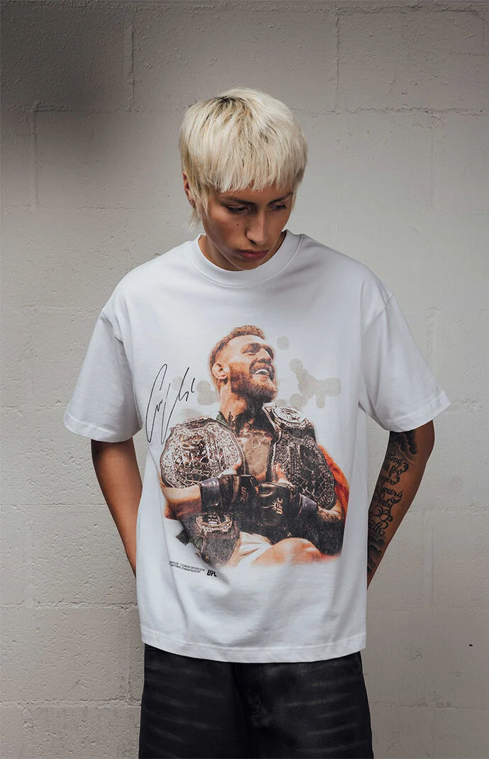 UFC Conor McGregor King is Back Oversized T-Shirt