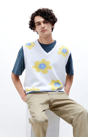 Oversized Sweater Vest image number 1