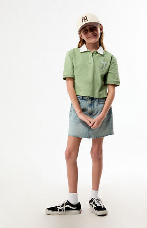 Sage Bow Embroidered Cropped Polo Shirt image number 5