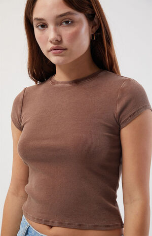 Pansy T-Shirt image number 1