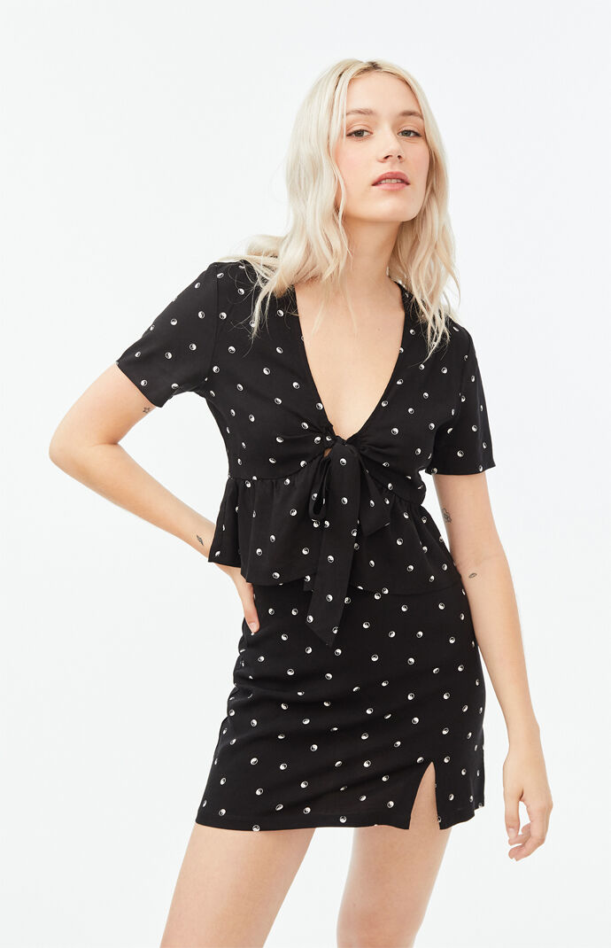 Printed Tie Front Top