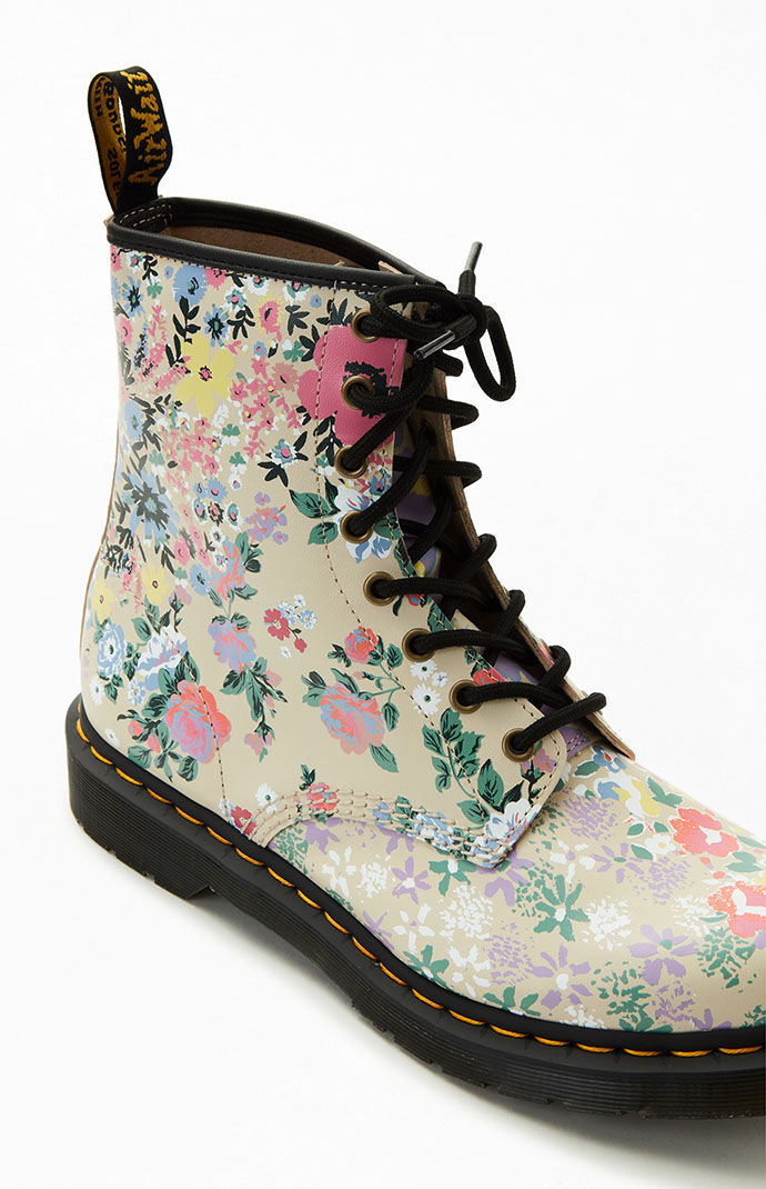 Doc outlet martens pacsun