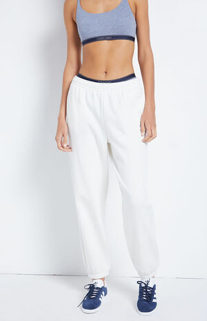 Quality Goods Sweatpants image number 3