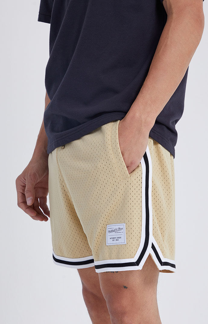 ウェア mitchell&ness shorts Mitchell & Ness Khaki Mesh Game Day 2.0 Shorts | PacSun