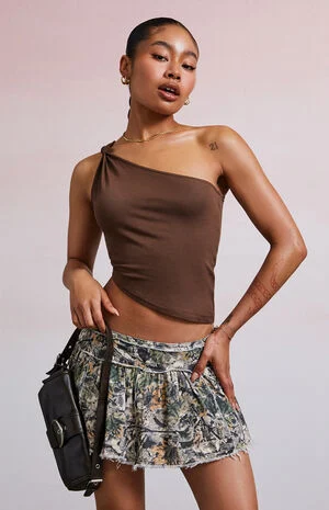 Mandy Knot One Shoulder Tank Top image number 2