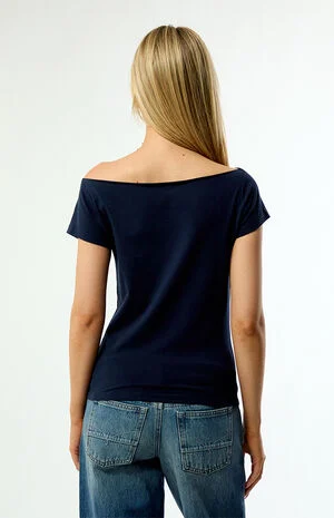 Sunset Park Off-The-Shoulder T-Shirt image number 4