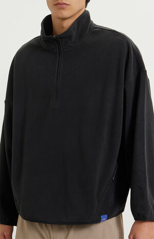 Black Half Zip Oversized Pullover Sweatshirt image number 3