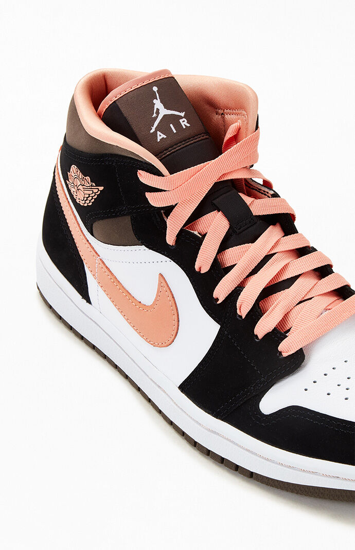 Jordan store 6 peach