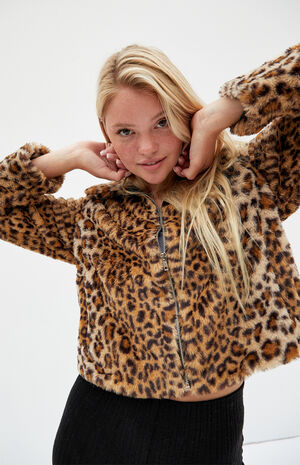 Kendall + Kylie Women's Leopard-Print Faux-Fur Coat