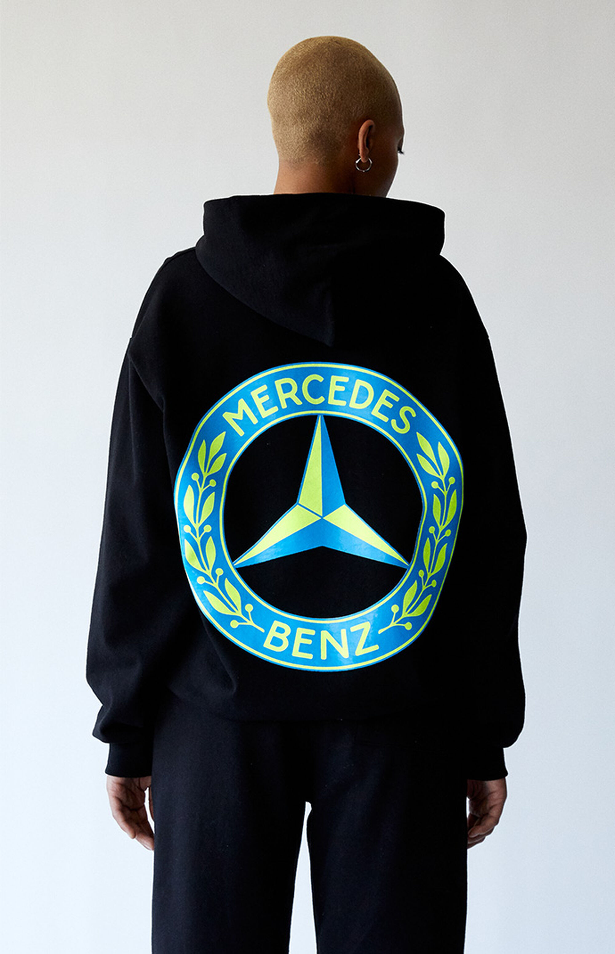 Mercedes hoddie Clearance