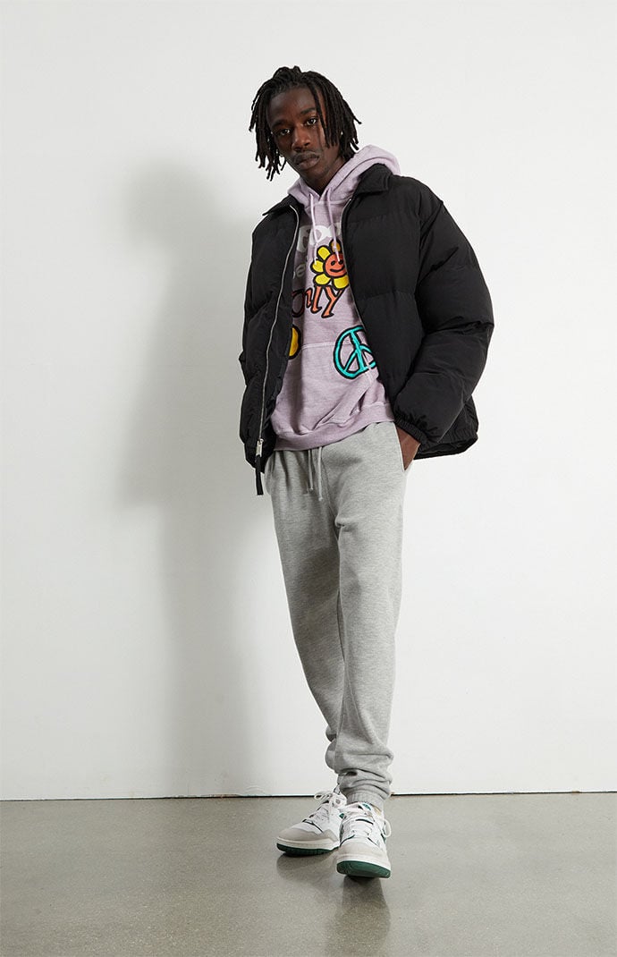Light grey hot sale sweatpants outfit