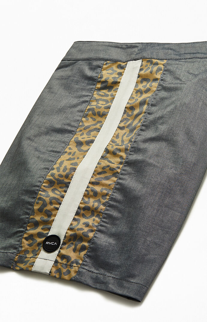Recycled Stray Trunk 17" Boardshorts