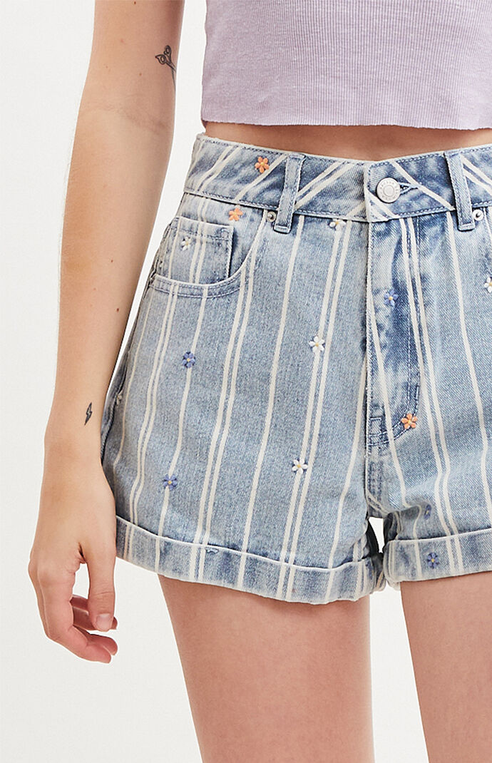 pacsun daisy shorts