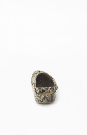 x Realtree Classic Clogs image number 3