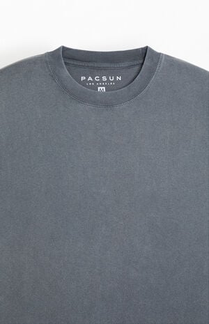 Vintage Blue Premium Cropped T-Shirt image number 2