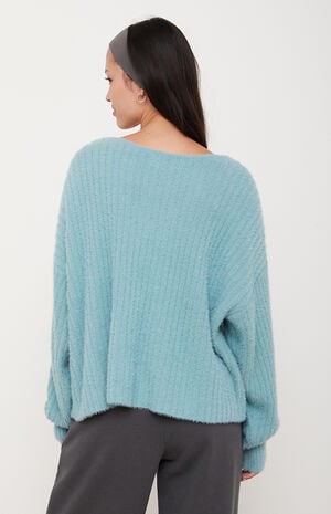 Ginger Fuzzy Knit V-Neck Sweater image number 3