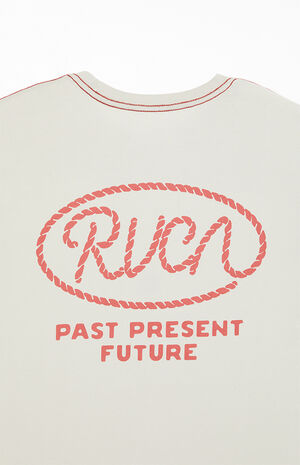 Lasso T-Shirt image number 4