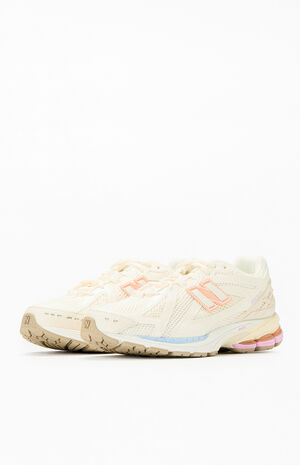 White 1906R Shoes image number 2