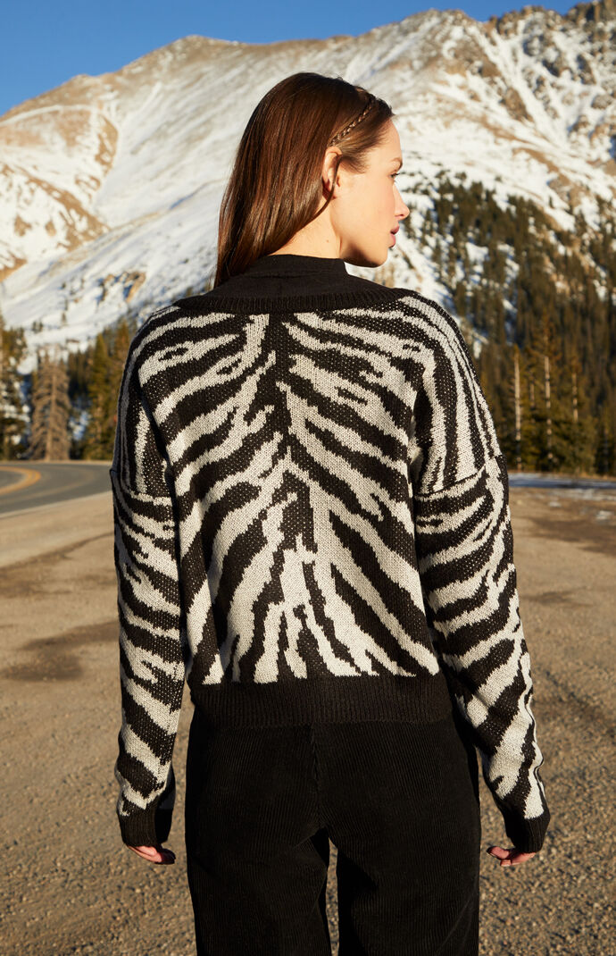 Long Sleeve Zebra Pullover Sweater